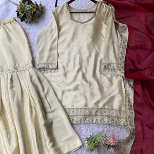 Conjunto Tradicional de Seda Chinon, Top, Sarara y Dupatta para Mujeres y Niñas para Fiestas, Bodas y Festividades Diwali - Product Image 1