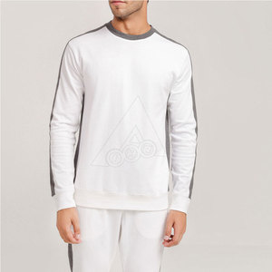 Los Mejores Conjuntos Deportivos XXL para Hombre al por Mayor, Conjuntos Unisex para Adultos de Alta Calidad, Logotipo Personalizado Impreso, 100% Algodón, Impermeables y Transpirables - Product Image 6