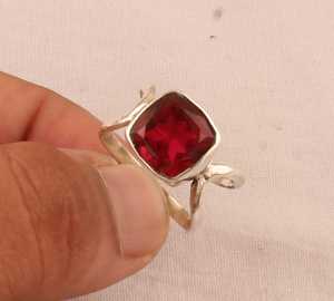 Anillo de 7mm de pera de ajuste de bisel de granate rojo Chapado en plata de ley 925 de alta calidad, joyería de moda hecha a mano para mujer - Product Image 5