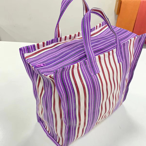 Nylon reciclado tejido PP reutilizable ecológico sostenible bolsas de compras patrón de rayas mango cierre de cremallera India a granel - Product Image 1