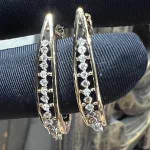 IGI GIA Certificado 14K 18K Oro sólido Diamante natural real Corte brillante redondo Pendientes de mujer Bali BIS Hallmarked Hoops - Product Image 3