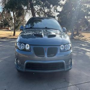 Pontiac GTO 2005 - Product Image 1