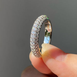 Bague de mariage élégante et intemporelle, cadeau de bijoux de mariée, 2 carats au total, diamant de laboratoire taille ronde, alliance éternelle complète en or 14 carats - Product Image 2