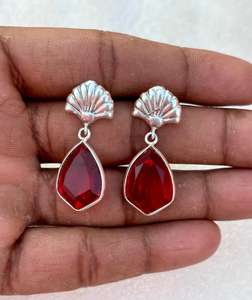 Pendiente de cristal de rubí de Plata de Ley 925, pendiente de aspecto hermoso y clásico, pendiente de plata y cristal de Rubí, regalo para ella - Product Image 5