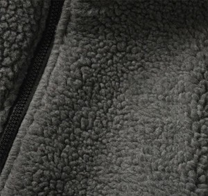 Sweat-shirt en molleton Sherpa lourd avec logo personnalisé OEM Sweat-shirt zippé de haute qualité pour hommes - Product Image 6