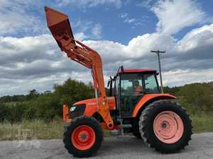 Tracteur agricole miniature 4x4 M108S 2012, 70 CV, moteur Massey, transmission 4x4, caractéristiques principales : pompe et boîte de vitesses - Product Image 4