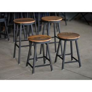 Tabourets de bar à cadre en métal de haute qualité Chaises de restaurant de bar solides Meubles pour s'asseoir avec repose-pieds et dossier - Product Image 2