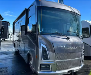 Superbe camping-car de classe A Winnebago Sunstar 33K d'occasion 2020 2021 2022 2023 2024 pour le camping - Product Image 2