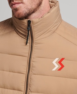 Chaqueta de Plumón Personalizada 2025, Ligera, de Alta Calidad para Hombre, Abrigo Cálido de Invierno con Diseño de Burbujas, Material de Tela - Product Image 4