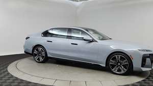 BMW Serie 7 740i xDrive AWD 4D Sedán 2024 en Perfectas Condiciones - Product Image 6