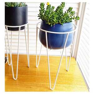 Jardinières à forte demande fabriquées en Inde pour l'extérieur Jardinières à plantes modernes sur mesure de haute qualité - Product Image 1