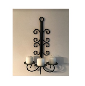 Appliques murales traditionnelles en fer, porte-bougie intemporel pour une décoration intérieure classique - Product Image 5