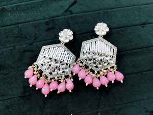 Boucles d'oreilles indiennes traditionnelles pour femmes Vintage couleur or perles perles boucles d'oreilles bijoux - Product Image 2