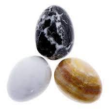 Œufs en marbre onyx massif poli, œuf en onyx blanc, œuf en pierre de marbre onyx rayé vintage - Product Image 5