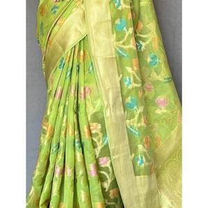 ชุดผ้าไหมออร์แกนซ่าสีเขียวมะนาวที่สวยงามสำหรับผู้หญิงในเทศกาลต่างๆ - Product Image 3