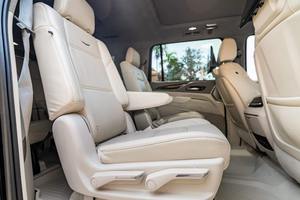 LUXURY RIDE 2022 Escalade ESV 4WD Platinum, Motor V8 de 6.2 Litros, Paquete de Remolque de Alta Resistencia - Product Image 6