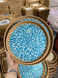 Ensemble de plateaux en rotin faits à la main au Vietnam avec base en carrelage artistique pour la cuisine et le salon - Product Image 4