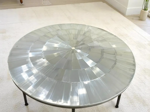 Decoración de Mesa de Lujo para el Hogar de Halloween con Gema de Labradorita Crema Hecha a Mano - Product Image 4