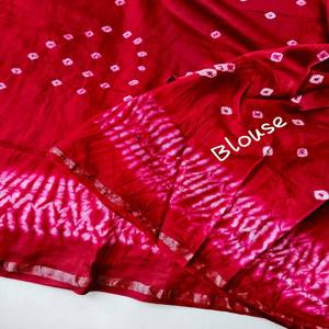 ผ้าซารีวิสโคสแท้ VASTRA COTTAGE พร้อมเสื้อคลุมแบบผสมผสานสีตัดกันทั้งตัวและขอบลูกไม้ลายหยัก ดีไซน์หรูหราสำหรับงานเทศกาล - Product Image 3