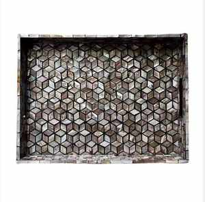 Plateau de service ethnique en os incrusté avec gravure florale complexe, élégant plateau en bois incrusté d'os pour la décoration de bar et de table - Product Image 6