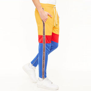 Nouveau style de survêtements de course avec logo personnalisé Survêtement de course confortable en tissu solide Streetwear pour hommes pour le sport - Product Image 4