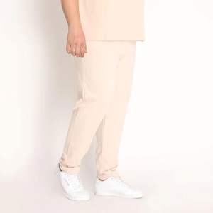 ชุดพิมพ์ลายพรีเมี่ยมสำหรับผู้ชายชุดสองชิ้นทันสมัยและทันสมัย-เหมาะสำหรับชุดลำลอง - Product Image 5