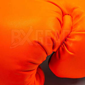 ถุงมือหนังต่อยมวยสำหรับเด็กและเยาวชนมีแผ่นบุด้านในที่ทนทานต่อแรงกระแทก - Product Image 6