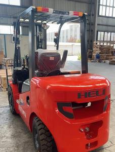รถยกดีเซล HELI CPCD38 ขับเคลื่อน 4 ล้อ เสากระโดงสองตอน ราคาโรงงานสุดคุ้ม แข็งแกร่ง เชื่อถือได้ เหมาะสำหรับงานอุตสาหกรรม - Product Image 1