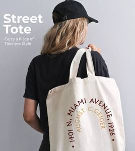 กระเป๋าผ้าแคนวาสพิมพ์ลายแบบกำหนดเองสำหรับผู้หญิงกระเป๋าสะพายไหล่ผ้าแคนวาสเป็นมิตรกับสิ่งแวดล้อมมีซิปเหมาะสำหรับไปโรงเรียนชายหาดและการเดินทาง - Product Image 1