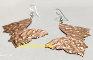 Pendientes Boho Chic de latón dorado para mujer, aro de mariposa de cobre puro étnico, trabajo de precisión ligero, incrustaciones de diamantes para bodas - Product Image 3
