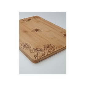 Planche à découper en bois d'acacia et de manguier artisanale avec des tailles personnalisées conçues pour une utilisation élégante à la maison et à l'hôtel Planche à fromage en résine - Product Image 1