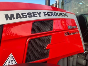 Tractor de ruedas Massey Ferguson 8S.245 4WD, maquinaria agrícola, larga vida útil con - Product Image 4