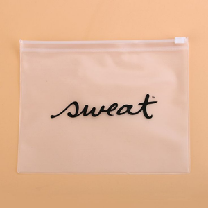 Bolsa con Cierre Deslizante de PVC Mate Esmerilado a Prueba de Polvo para Empaque de Ropa, Impresión Personalizada, Venta al Por Mayor, OEM - Product Image 3