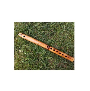 Flûte en bois pur avec résonance authentique parfaite pour la guérison sonore de la méditation et la création d'une atmosphère musicale relaxante et paisible - Product Image 6