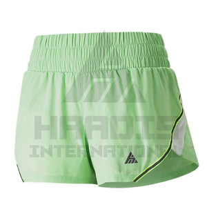 Vente en gros de shorts de course au design personnalisé shorts de course en polyester pour hommes shorts à doublure en maille pour hommes - Product Image 1