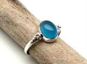 แหวนประดับพลอยคาลซิโดนีเงินสเตอร์ลิงทำด้วยมือเครื่องประดับงานหมั้นสำหรับงานแต่งงานของขวัญวันเกิดแบบกว้าง - Product Image 4