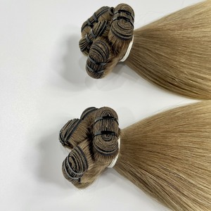 Extensiones de cabello humano vietnamita OMBRE WEFT, cabello liso de color trama, cabello humano vietnamita crudo 100% de muy alta calidad - Product Image 4