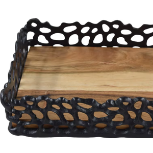 Bandeja de Servir de Madera y Metal con Diseño Calado - Product Image 1