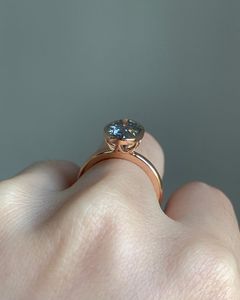 3.00 Ct Solitaire Mariage Diamant Bride Anneau Gris Original Moissanite Bague de Fiançailles Ovale Coupe Lunette Ensemble 3.00 Moissanite Anneau - Product Image 2