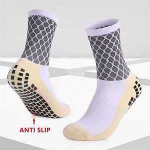 Chaussettes de sport de football personnalisées 12 couleurs Chaussettes de sport en coton antidérapantes Crew Football Grip Chaussettes antidérapantes avec serviette de fond Chaussettes de sport de couleur unie - Product Image 6