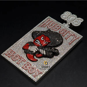 Colgante con nombre personalizado en plata de ley 925 con diamantes redondos brillantes de moissanita VVS en tendencia de diseño personalizado - Product Image 3