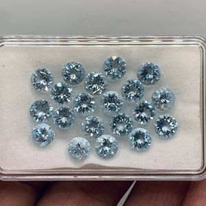 พลอยอะความารีนแบบเหลี่ยมเพชรพลอยหลวมธรรมชาติ - Product Image 1