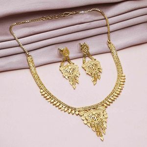 Venta al por mayor de collares cortos chapados en oro de 14K 18K 24K de moda, joyería de diseño tradicional, collares cortos con relleno de oro de latón - Product Image 2