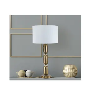 Klassieke Metalen Messing Tafellamp Goede Kwaliteit Huishoudelijke Boerderij Decoratieve Messing Tafellamp Hot Selling Product