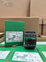 Kontaktor Schneider TeSys Deca 3P(3NO) AC-3/AC-3e LC1D09-LC1D150 Otomasi Industri Pemasangan Rel Din <=440V AC 50/60Hz Coil