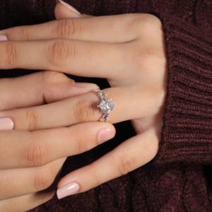 Custom 18K Gold and <b>Copper</b> Pear Cut Lab Grown Diamond Ring Fashionable Religious Engagement Jewelry - Product Image 2