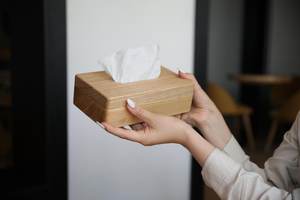 Boîte à mouchoirs en noyer de luxe |   Porte-papier en bois durable pour salle de bain et salon |   Boîte de rangement de bureau moderne |   Décoration intérieure - Product Image 3