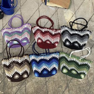 Sac en paille artisanal du Vietnam, tissé en fibre de paille naturelle, pour un look tendance, les sorties du week-end et le transport quotidien décontracté - Product Image 2