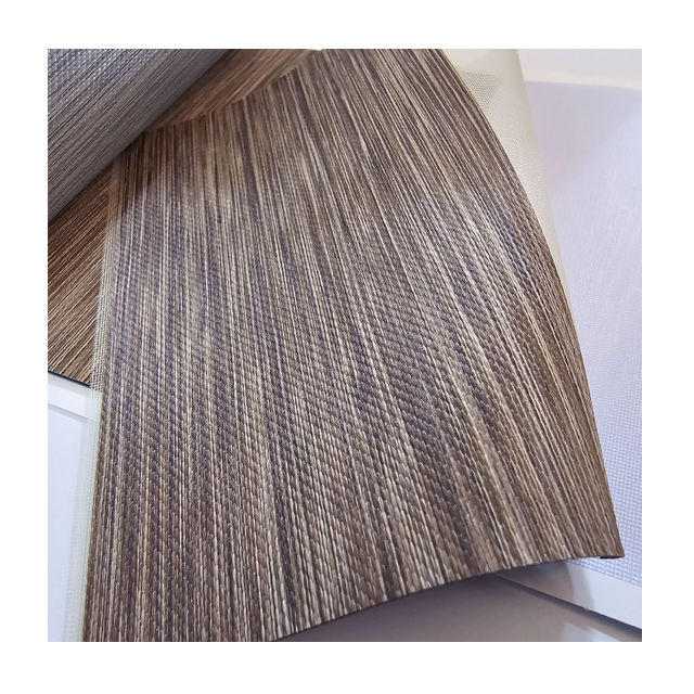 สีน้ำตาล