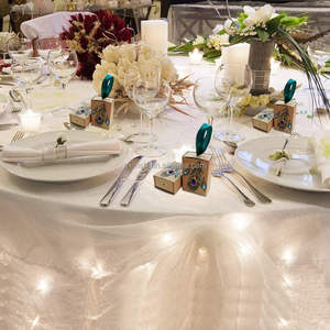 Boîte à bonbons en forme de <span class=keywords><strong>valise</strong></span> en plumes de paon, boîte à bonbons pour fête, boîte à bonbons vintage en papier kraft, boîtes cadeaux pour fête sur le thème du voyage, mariage, anniversaire - Product Image 3